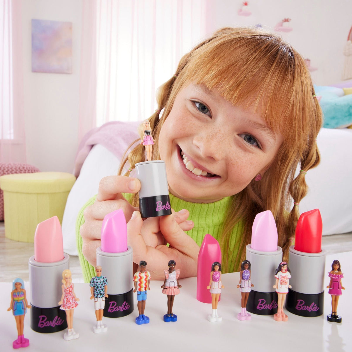 Barbie Mini BarbieLand Core Fashionistas Doll, Includes 1.5-in Doll, Ages 4+, Assorted