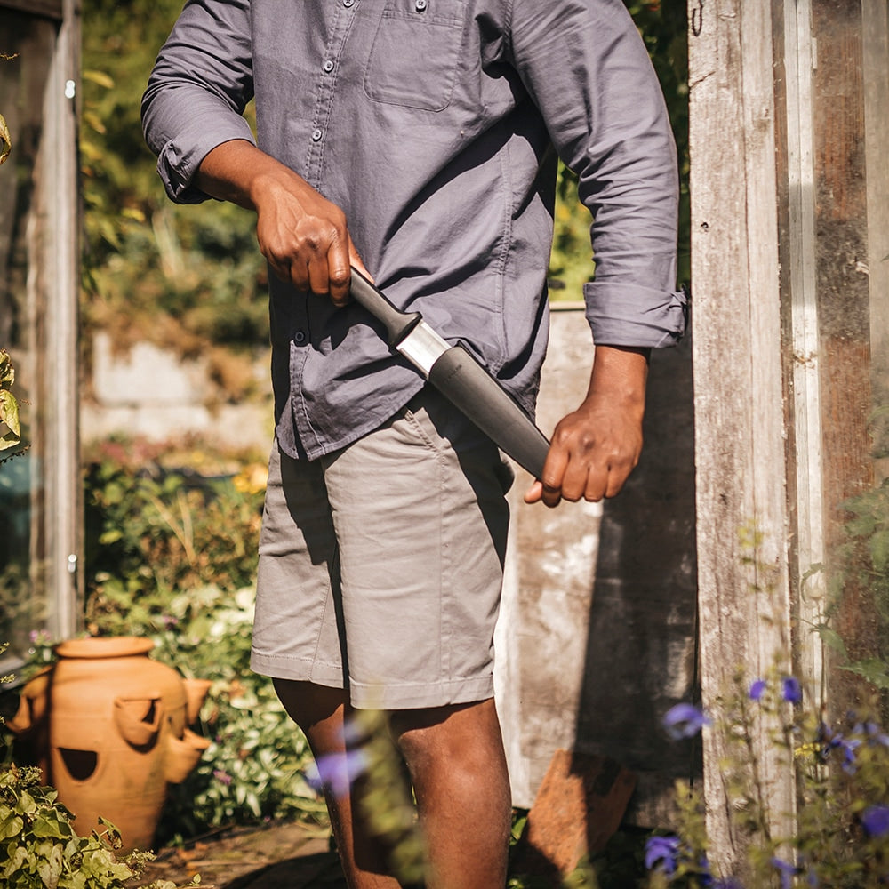 Fiskars Stainless-Steel Dual-Edged Garden Hori Hori Knife with Sheath