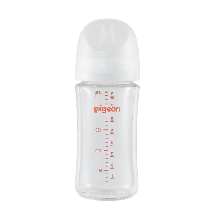 Pigeon Glass Bottle with Silicone Nipple (M), 8-oz, 3 Months+ Q4